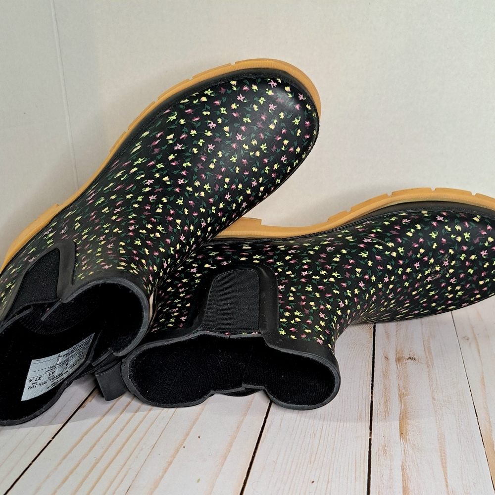 Western Chief Chelsea Ankle Rain Boot - Picture 4 of 9